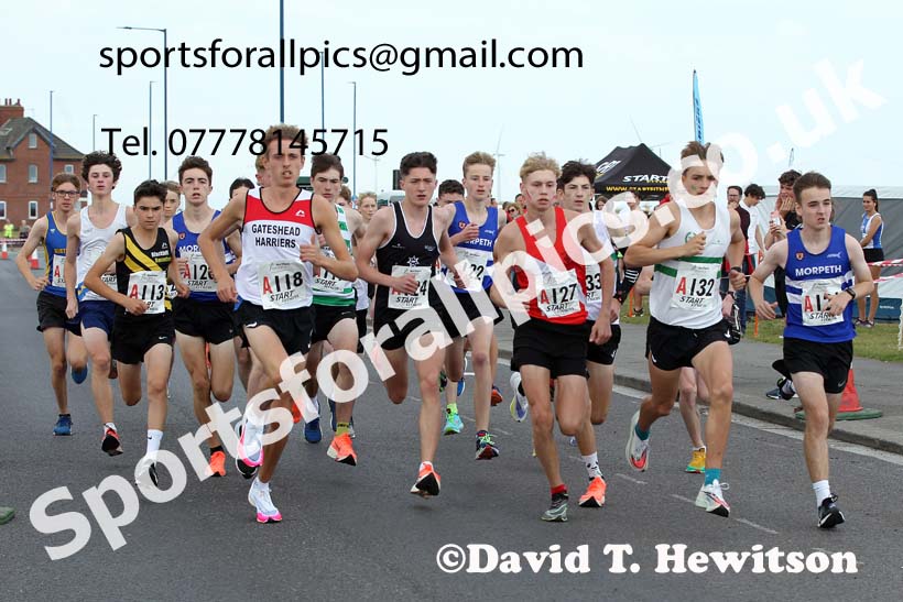 Mens under-17s 2021 Northern 6 and 4 Stage and Young Athletes Road Relays, Redcar. Photo: David T. Hewitson/Sports for All Pics